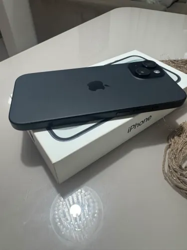 iPhone 15