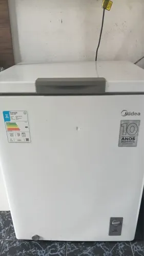 Vendo freezer midea novo 
