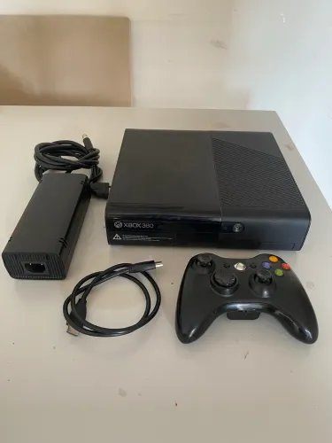 Xbox 360 com hd de 500 gigas lotado de jogos