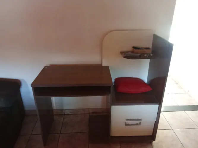 Escrivaninha de escritório estado excelente