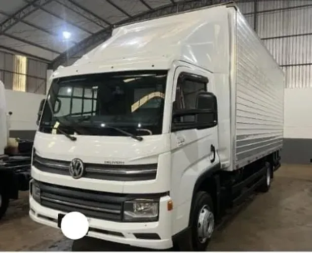 VW 13.180 BAU SECO ANO 2023 (transferência de dívida)