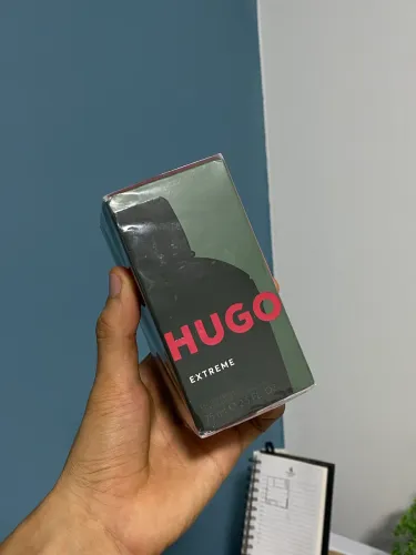 Perfume HUGO Boss Extreme - ORIGINAL E LACRADO (Trouxe de viagem)