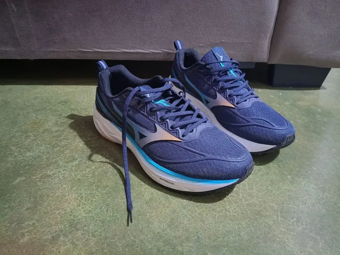 Tênis Mizuno Space 5