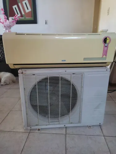 Vendo ar condicionado Midea 