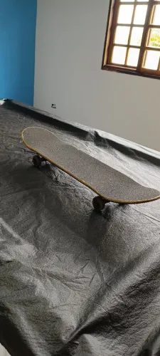 Skate semi novo R$140