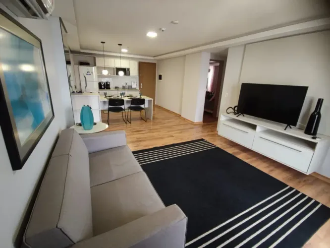 Condominio Hotel Flat Afonso Pena 2 Suítes | Sala e Cozinha Integradas