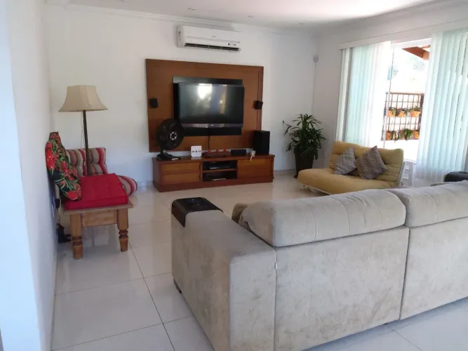 Casa com 3 Quartos à venda, 190 m² por R$ 630.000 - Vargem Grande - Rio de Janeiro | RJ