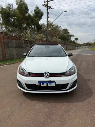 Volkswagen Golf GTI 2.0 TSI 220cv Aut. 2015