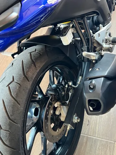 Fazer FZ15