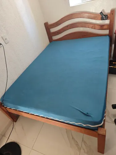 Cama casal Angelin 