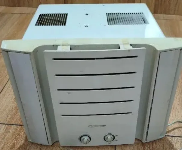 Vendo ar condicionado funcionando perfeitamente