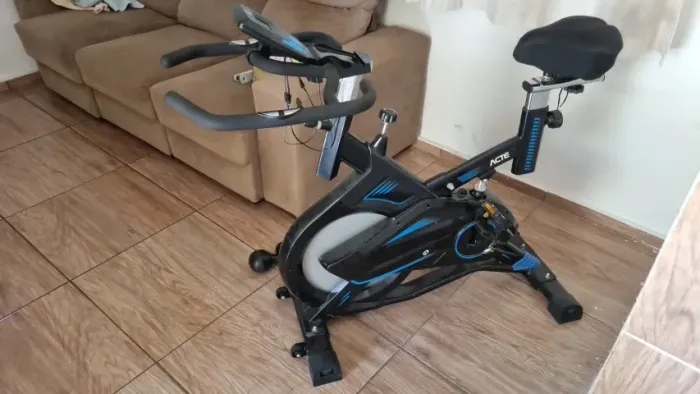 Bicicleta Ergometrica Acte E17 13Kg 