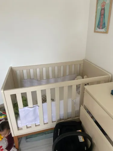 Berço que vira mini cama