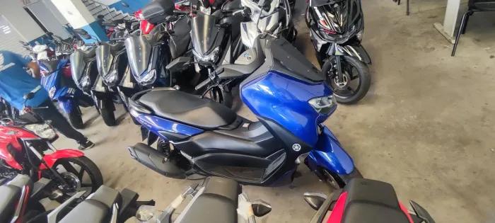 YAMAHA NMAX 160 AZUL 2024 Shalon veículos Cariacica