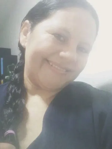 Babá folguista disponível 