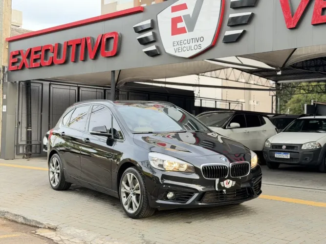 BMW 225I Active Tourer Sport 2.0 TB Aut. 2015