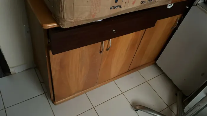 MÓVEL PRA SALA OU COZINHA