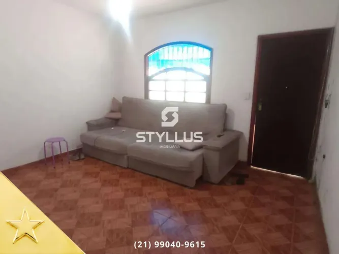 Casa de Vila com Quintal e Sol da Manhã em Del Castilho! M71W