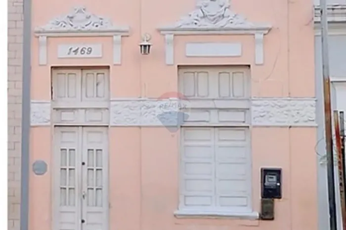 Aluga-se casa em Casa Forte