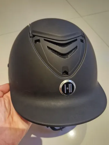 Capacete equitação One.K tamanho M