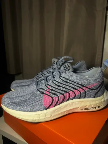 Tênis Nike Pegasus Turbo
