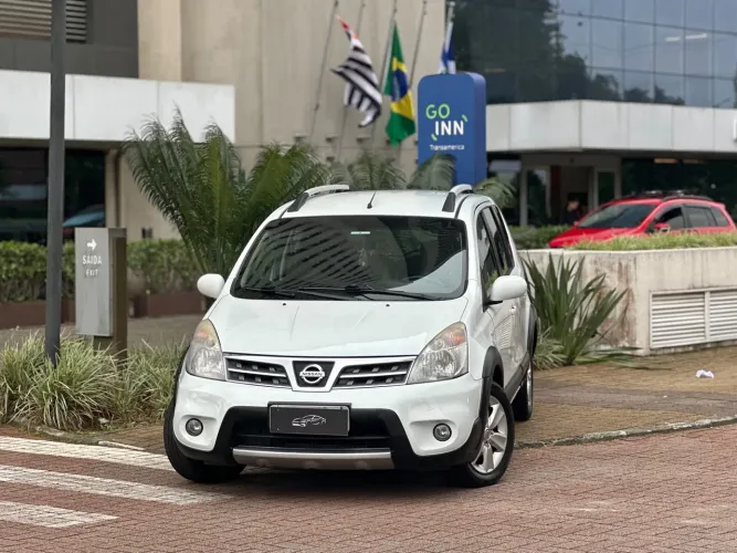 Nissan Livina X-gear Sl/X-gear 1.8 Flex F. Aut. 2014