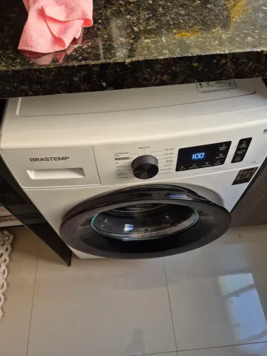 Lavadora Brastemp 9kg branca com Smart Sensor, Tira Manchas Pro e Motor Inverter - BNF09AB