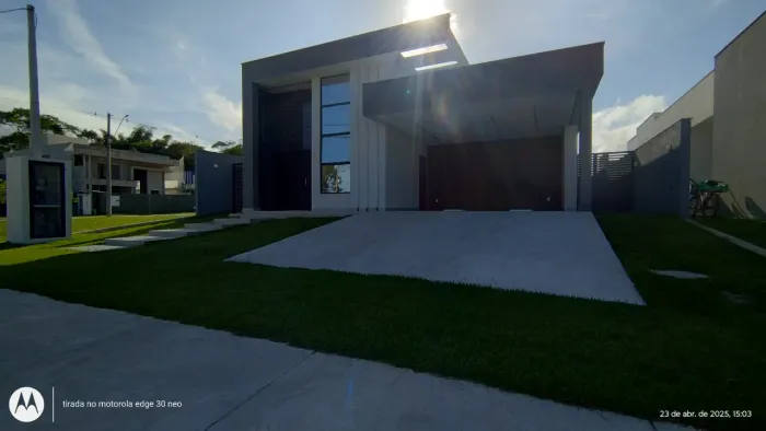 EXCELENTE CASA LINEAR com 224 m² 3 quartos no Viverde II - Rio das Ostras - RJ