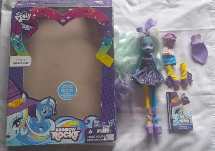 My Little Pony Equestria Girls Rainbow Rocks Trixie Lulamoon