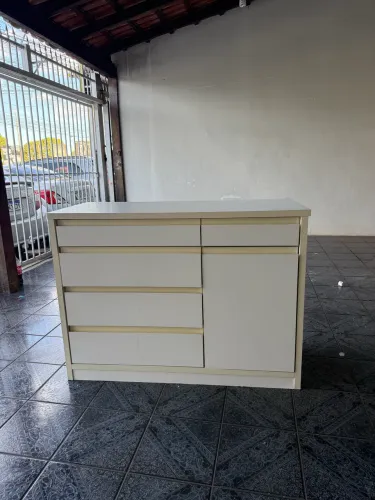 Cômoda de Madeira Branca