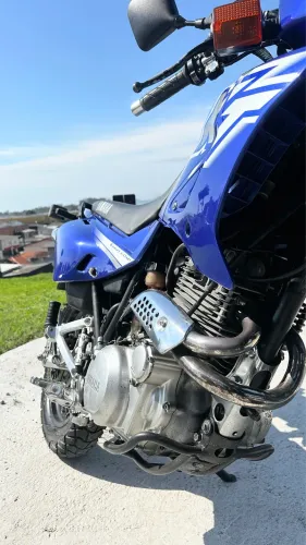 YAMAHA XT 600e