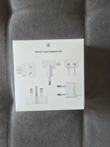 Apple World Travel Adapter Kit Original - Aberto apenas para conferência