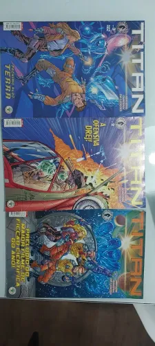 HQ Titan 03 volumes ano 2000