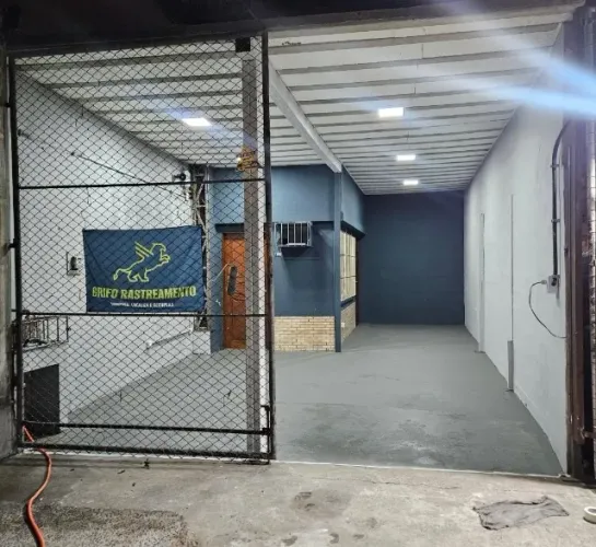 Aluga-se espaço comercial em Jardim América