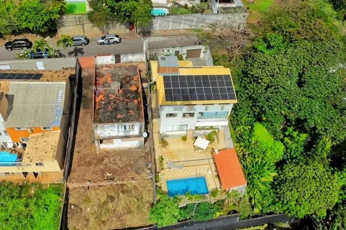 Terreno de 604m² à venda em Pituaçu, Salvador!