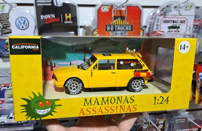 1:24 Miniatura 1979 VW Brasilia Mamonas Assassinas California Classics 17cm Novo e Lacrado