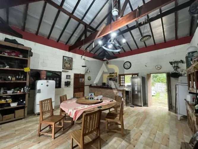 Sítio à venda, 6500 m² por R$ 2.500.000,00 - Vila Moraes - Mogi das Cruzes/SP
