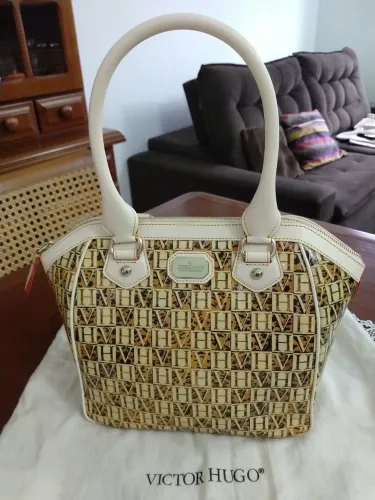 Bolsa Victor Hugo