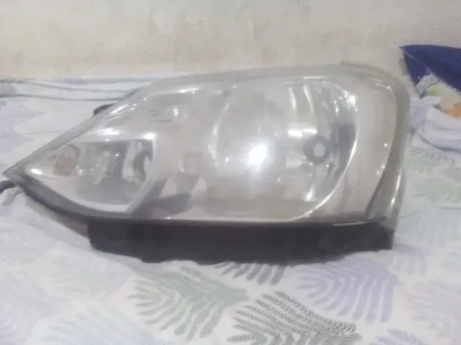 FAROL TOYOTA ETIOS 