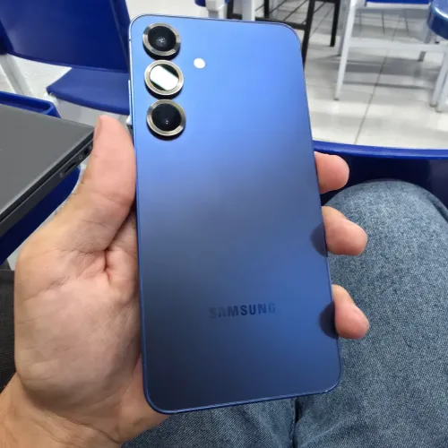 SAMSUNG S25 256GB