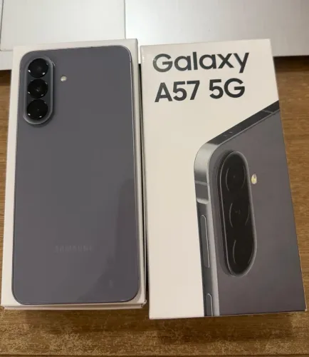 Galaxy A57 256gb Novo só Tirado da Caixa com Nota e Garantia Ainda... Comprado 18/06/2026