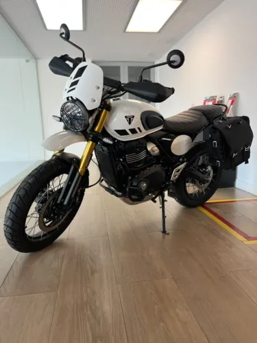 Triumph Scrambler 400XC-  2026