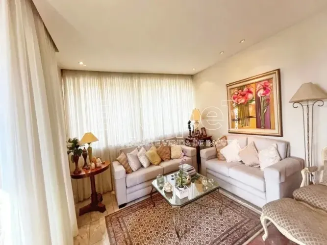 Apartamento à venda, 4 quartos, 240m² de área na Savassi