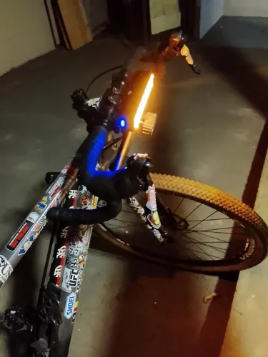 Baike MTB aro 29 com componentes diversos