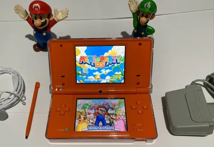 Nitendo DS/ DSi / Destravado C 32GB /C 1.937 Jogos