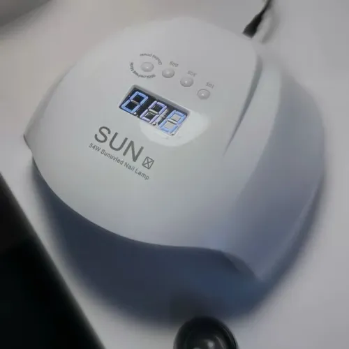 KIT DE UNHAS EM GEL | SEMINOVO