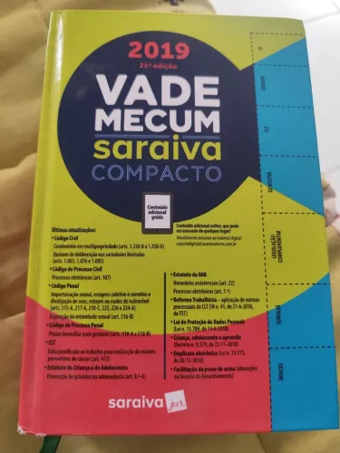 VADEMECUM 019 COMPACTO ED. SARAIVA, USADO , EM ÓTIMO ESTADO DE USO E CONSERVAÇÃO 