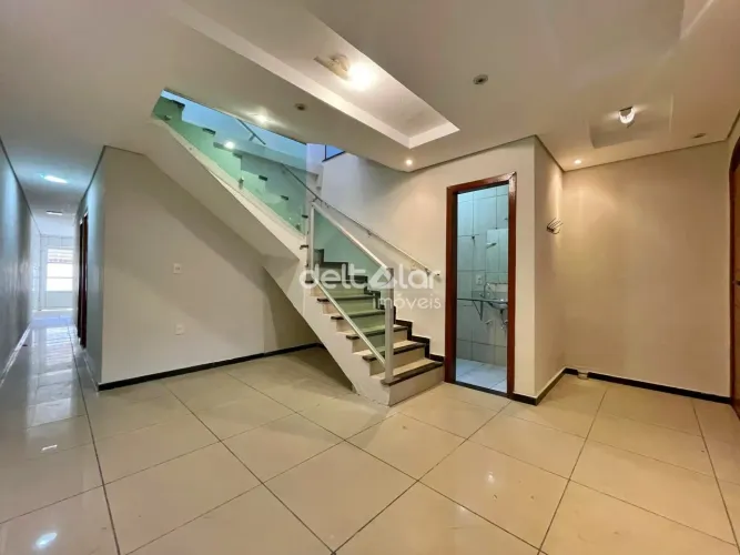 Casa para locação com 4 quartos (1 semi- suite) e duas vagas, Floramar, Belo Horizonte, MG