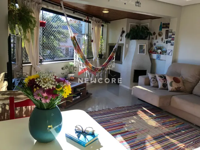 Apartamento em Rua Upamaroti - Cristal - Porto Alegre/RS