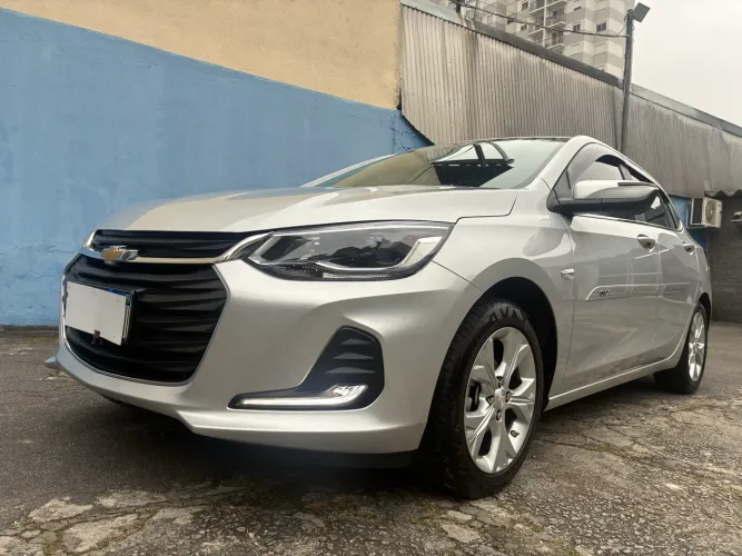 Chevrolet Onix Hatch Premier 1.0 12V TB Flex Aut. 4P 2021